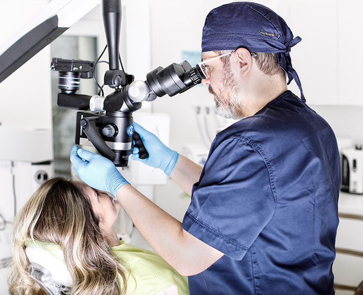 Use of the microscope in the clinic